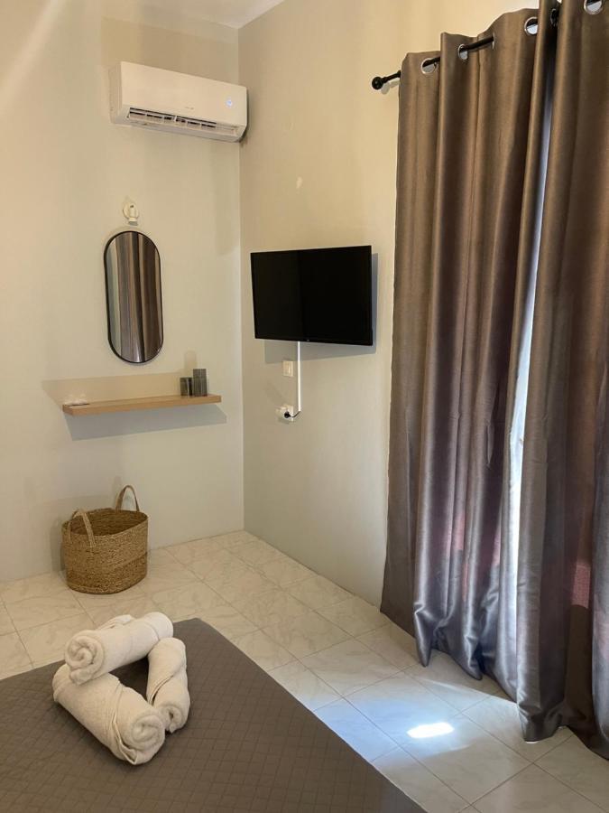 Sidari Centre Apartments ภายนอก รูปภาพ